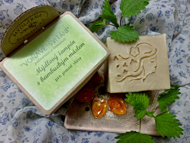 Šampon na jemné vlasy - bez palmového oleje (Voňavé svítání)